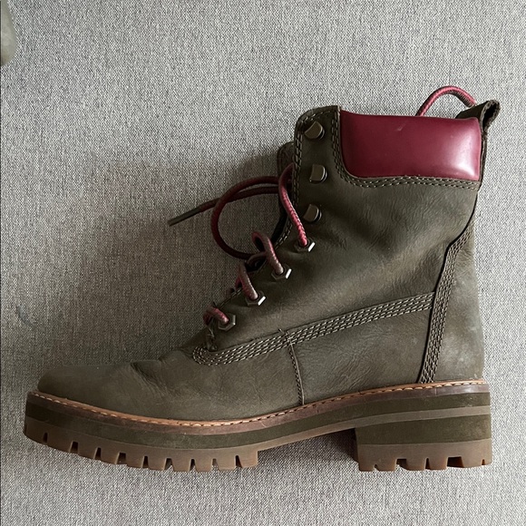 Timberland Courmayeur Valley Olive Green Boots with Burgundy Highlights - Picture 12 of 14